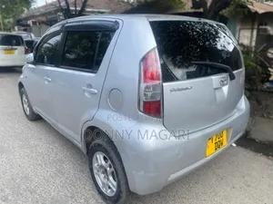Toyota Passo 2006 Silver