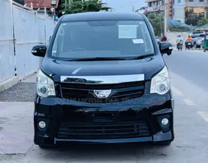 Toyota Noah 2009 Black
