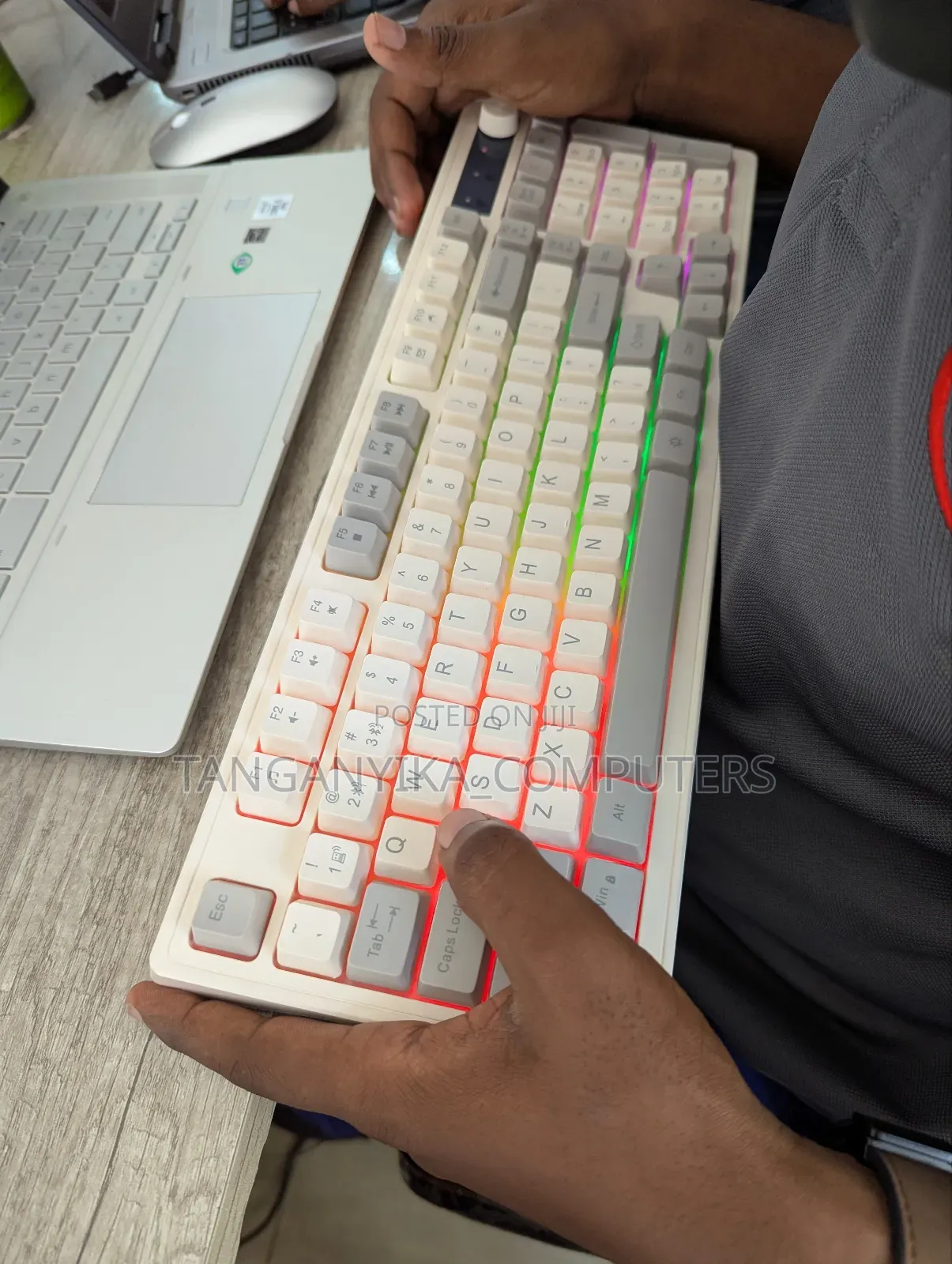 Wireless Gaming Keyboard