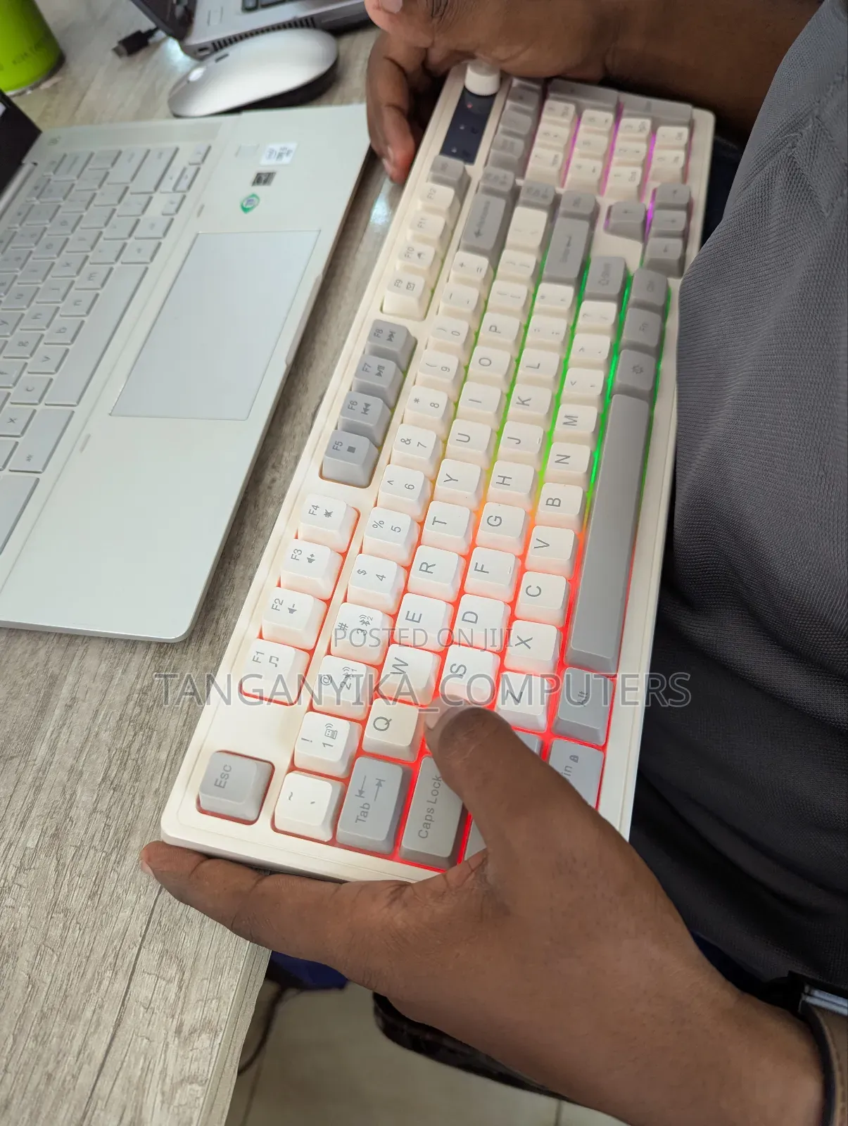 Wireless Gaming Keyboard