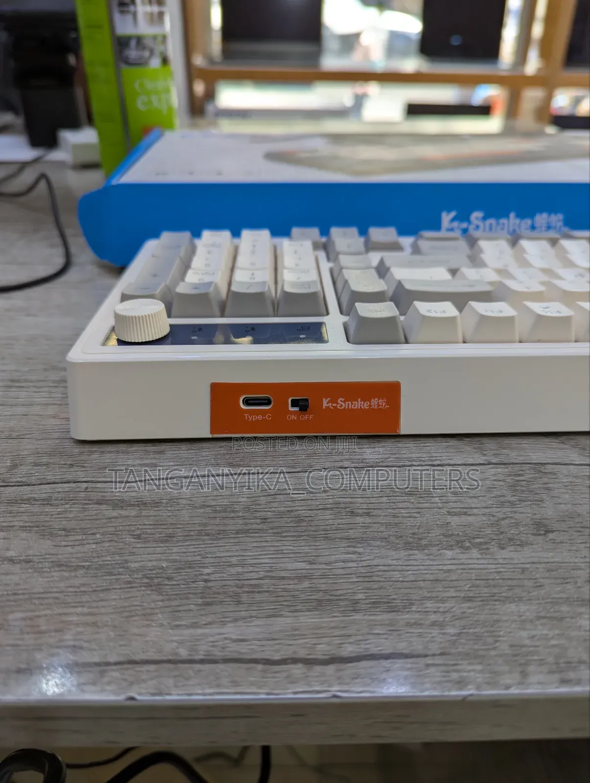 Wireless Gaming Keyboard