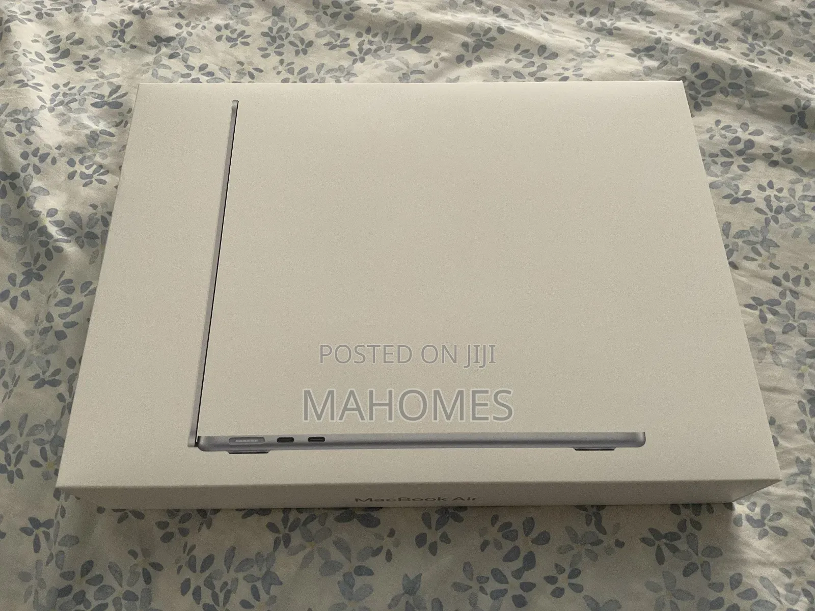 New Laptop Apple MacBook Air 2023 M2 8GB Apple M2 SSD 512GB