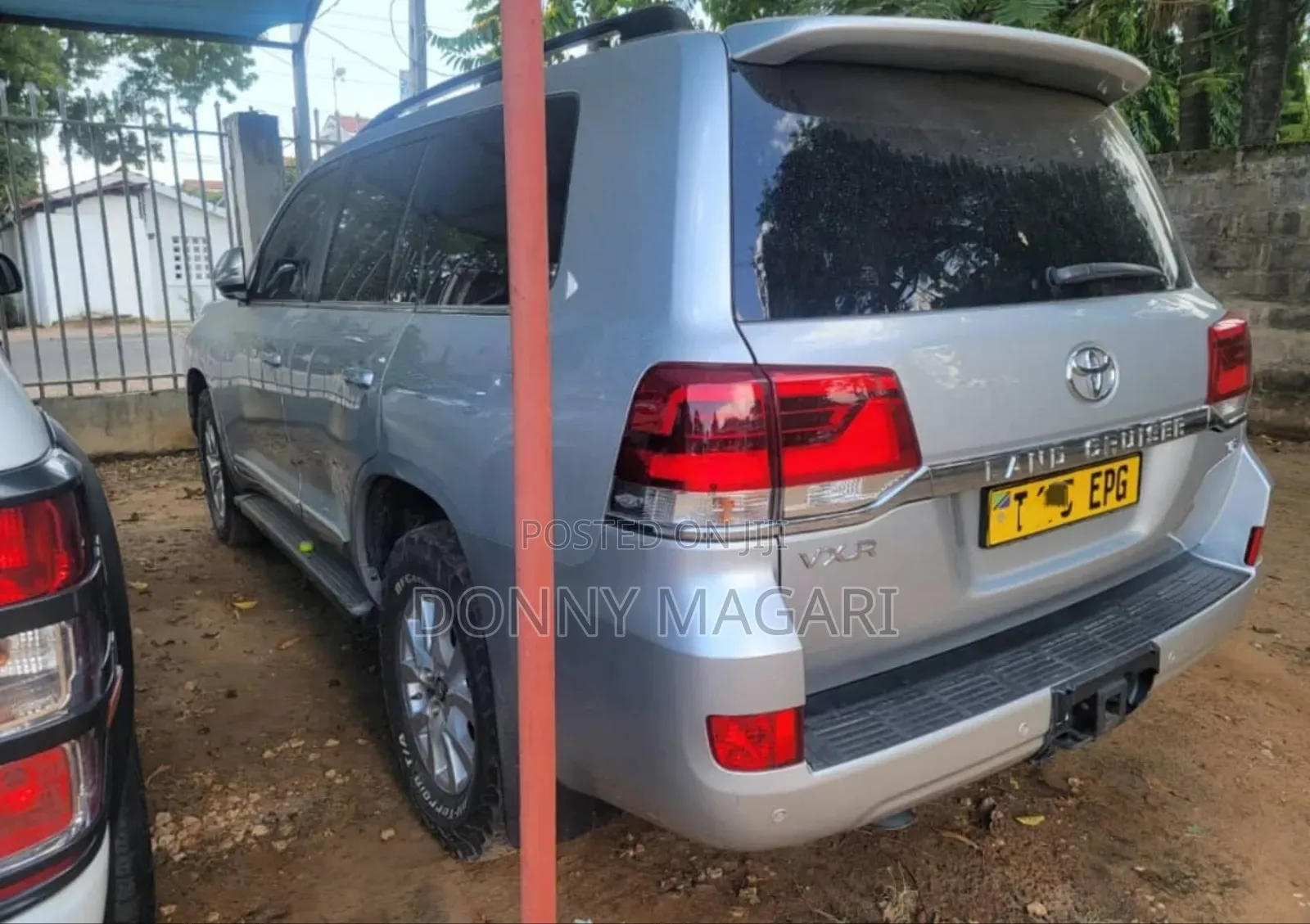Toyota Land Cruiser 2017 Silver