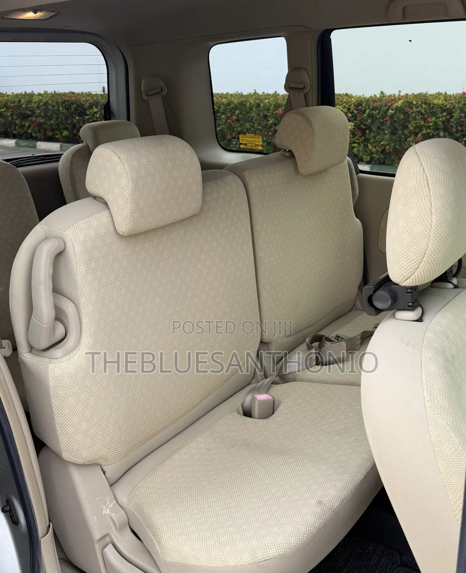 Toyota Sienta 2008 Silver