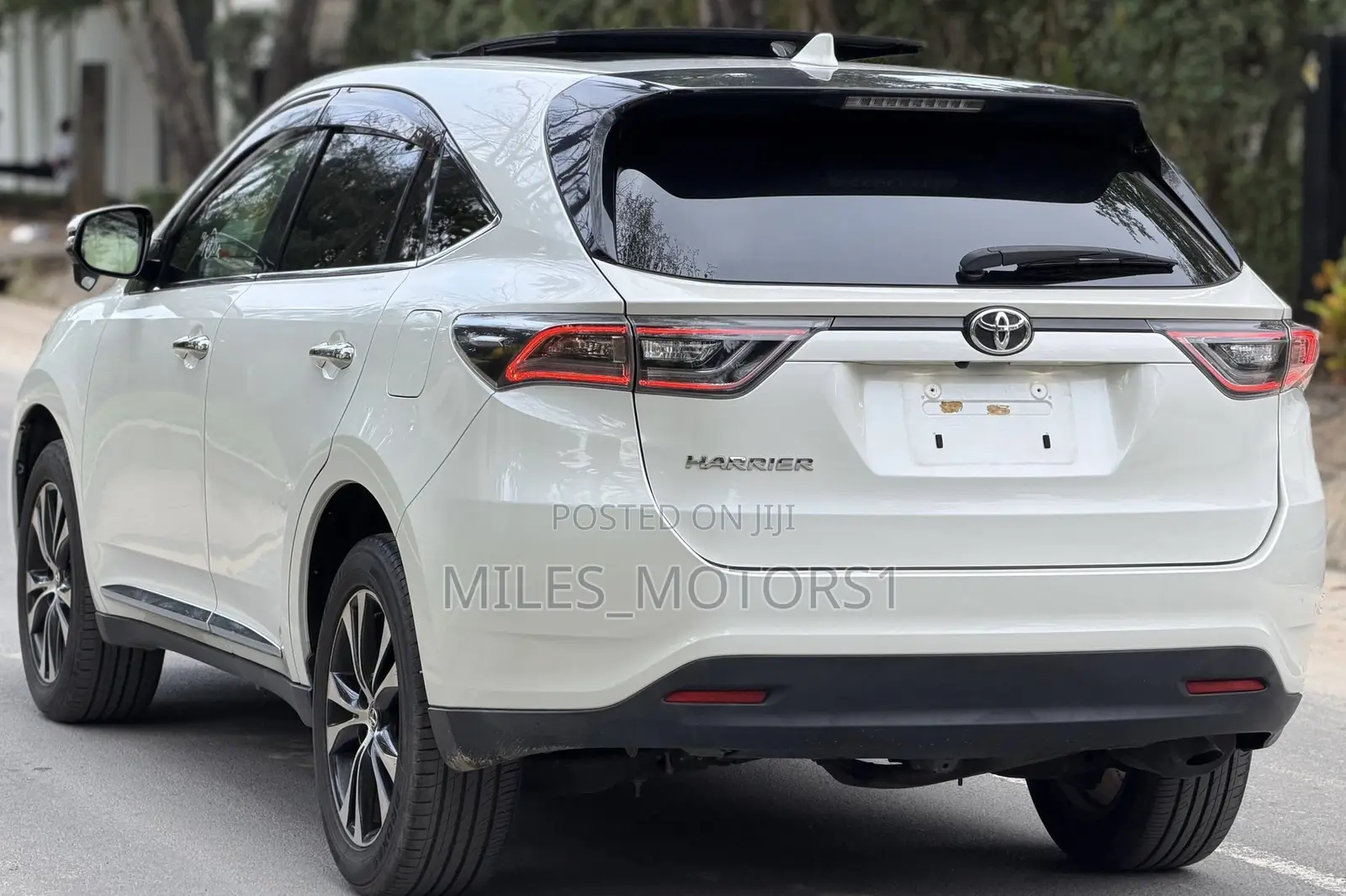 Toyota Harrier 2016 White