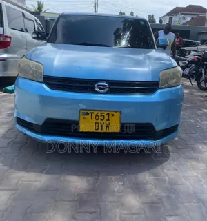Toyota Corolla Rumion Hatchback 1.5 FWD 2009 Blue