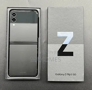 New Samsung Galaxy Z Flip3 5G 256 GB Black