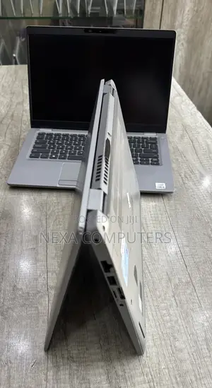 Laptop Dell Latitude 5310 8GB Intel Core i5 SSD 256GB