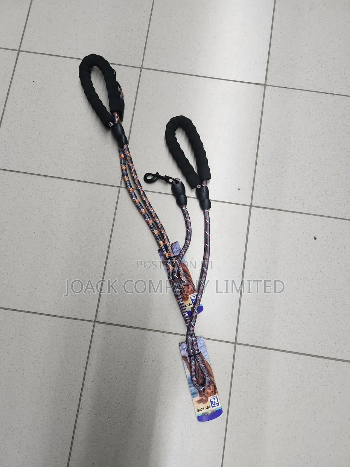 Vifaa Vya Mbwa/ Dog Accessories