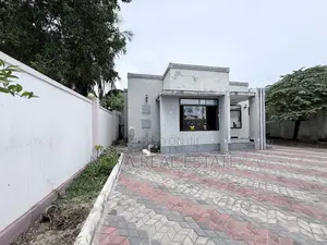 4bdrm House in Kibugumo, Kigamboni for sale