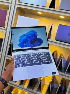New Laptop HP EliteBook 830 16GB Intel Core i5 SSD 512GB