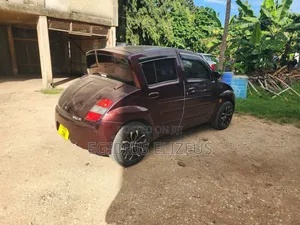 Toyota Will 2000 Black