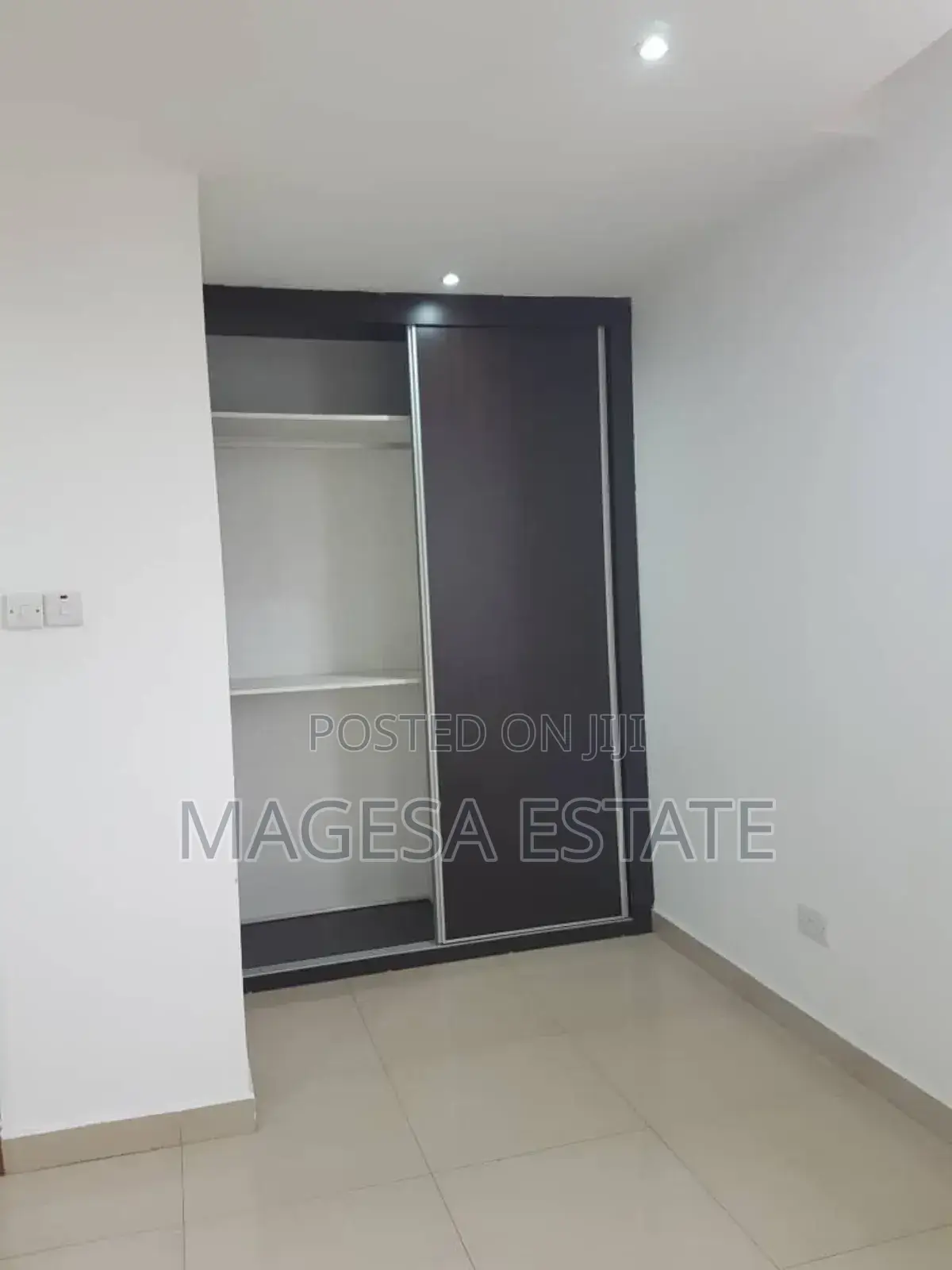 3bdrm Apartment in Upanga East for sale