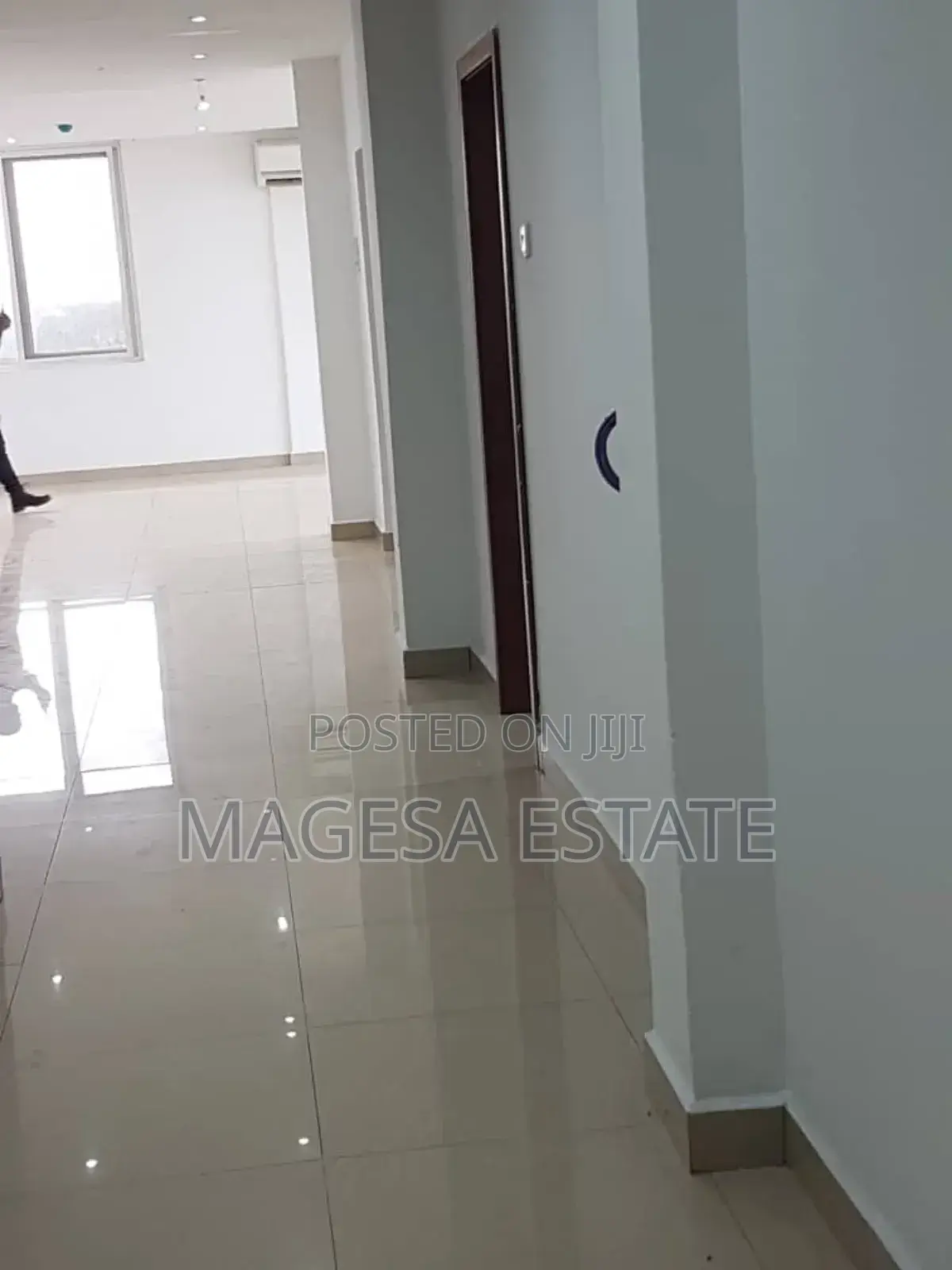 3bdrm Apartment in Upanga East for sale