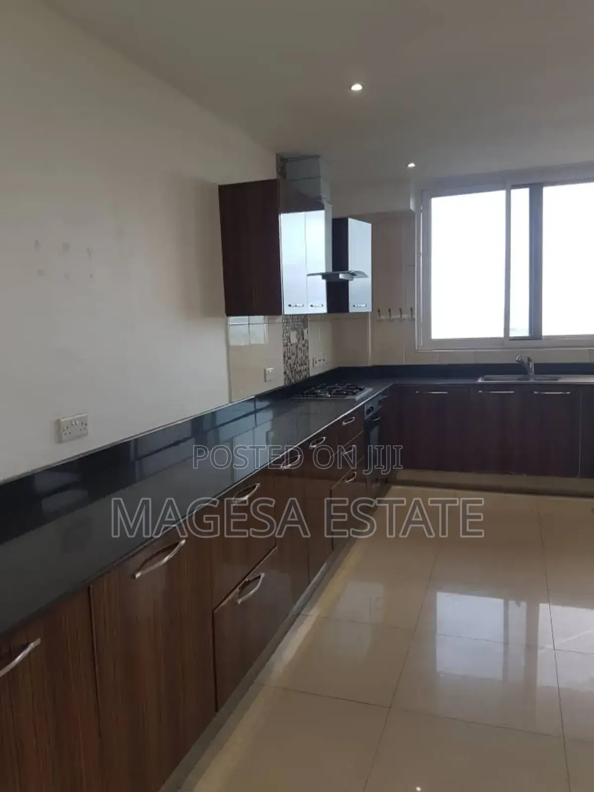 3bdrm Apartment in Upanga East for sale