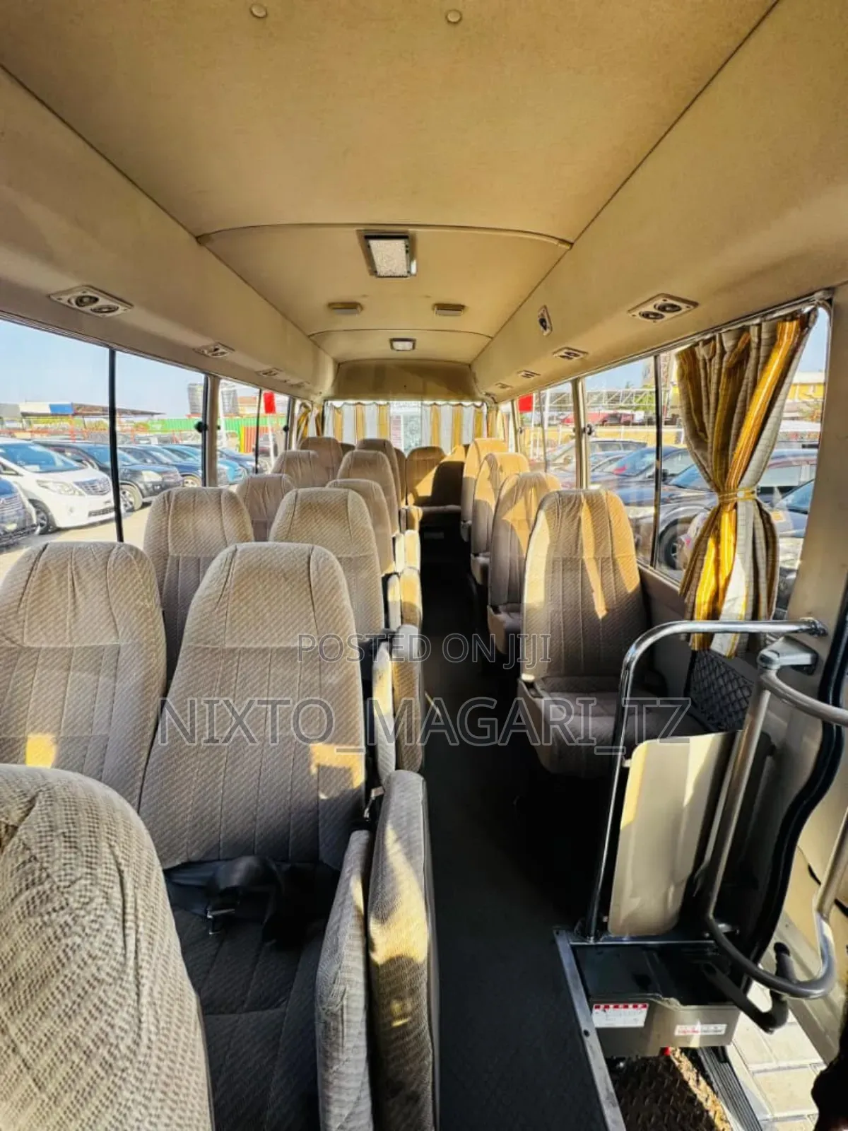 Toyota Coaster 1993 Silver