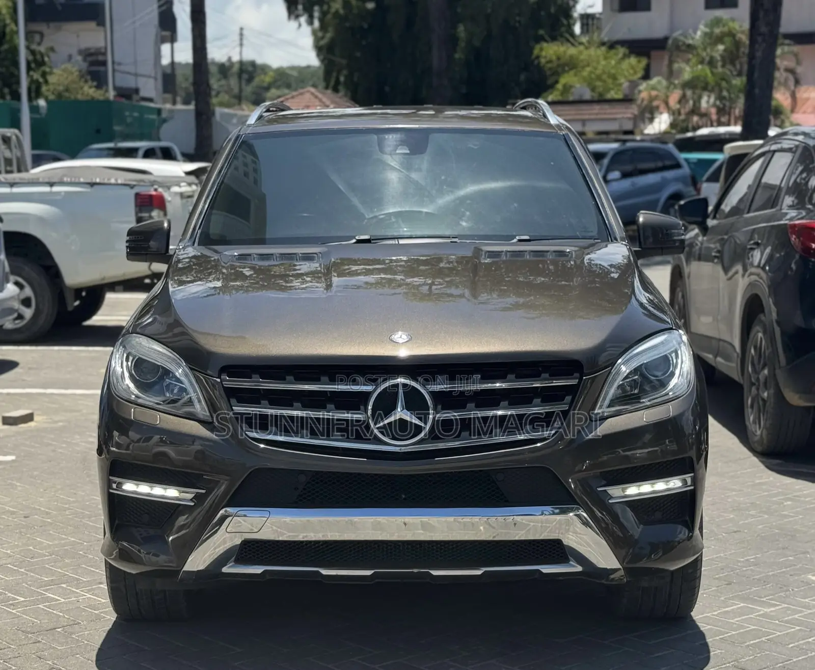 Mercedes-Benz GLE-Class 2015 Brown