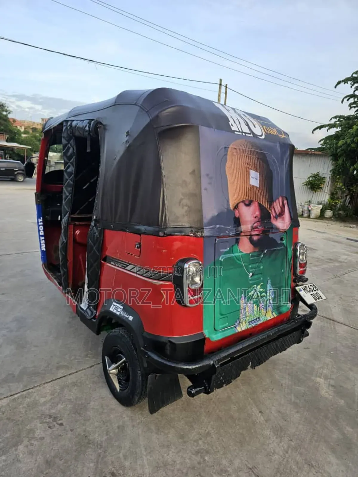TVS King Deluxe Plus iTouch Start 2023 Red
