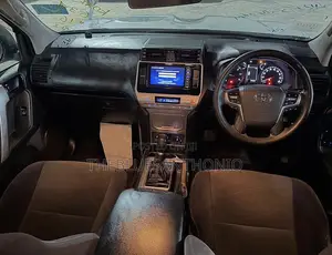 Toyota Land Cruiser Prado 2021 White