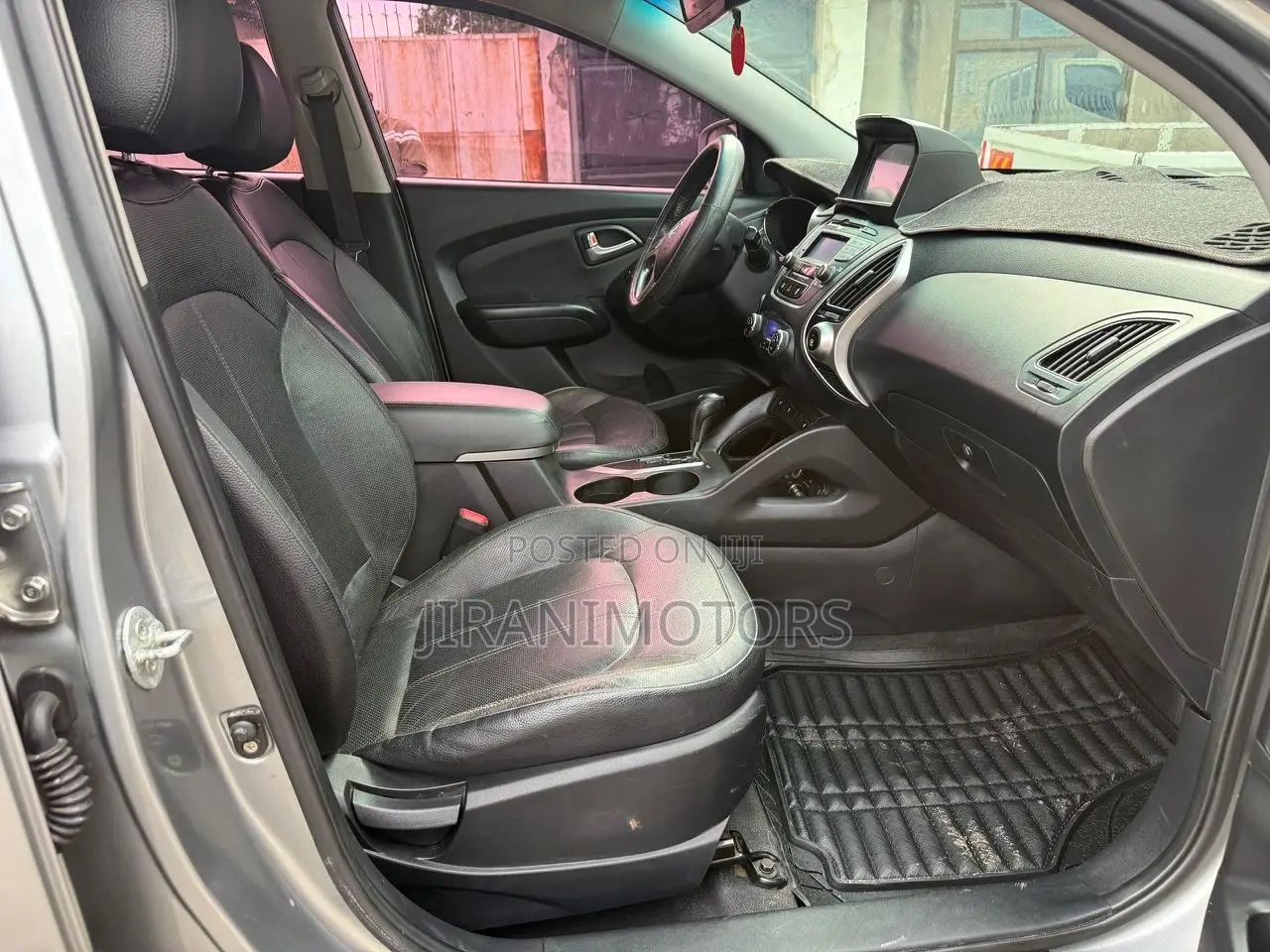 Hyundai Tucson GLS AWD 2012 Silver