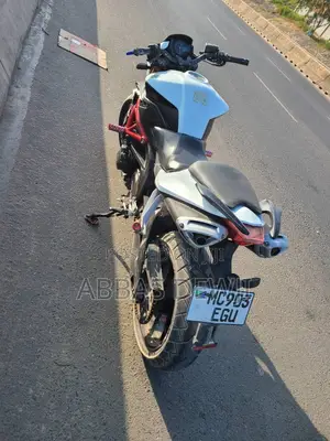 Benelli TNT 2015 White