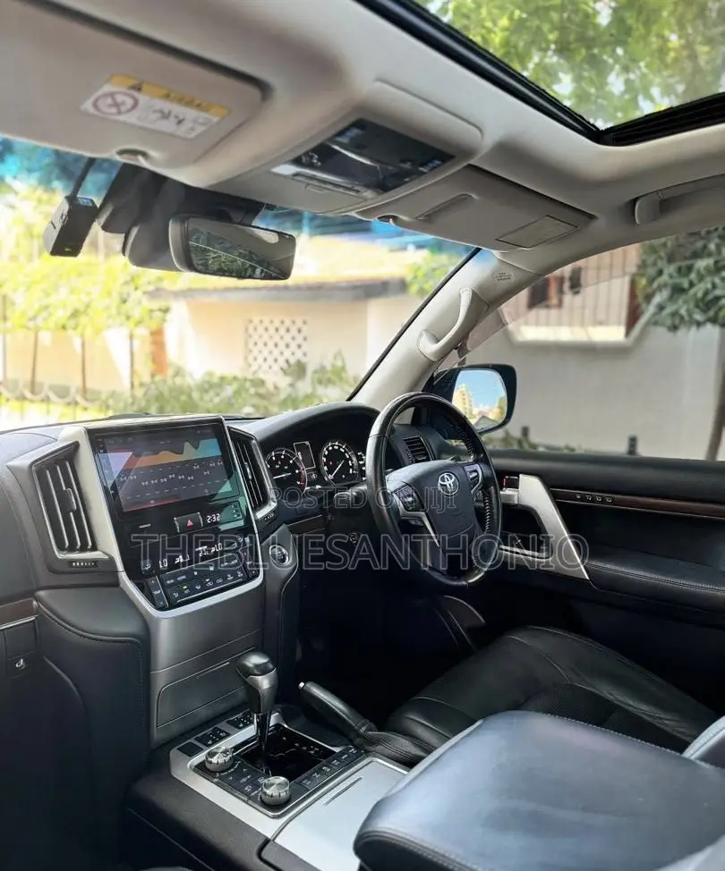 Toyota Land Cruiser 2019 Black