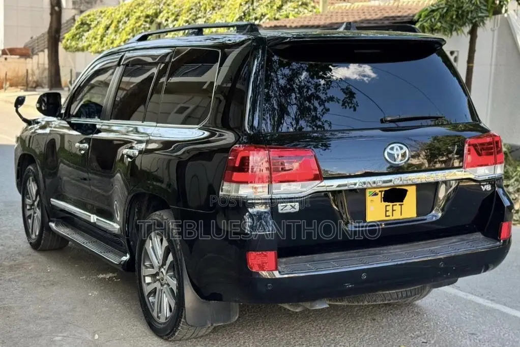 Toyota Land Cruiser 2019 Black