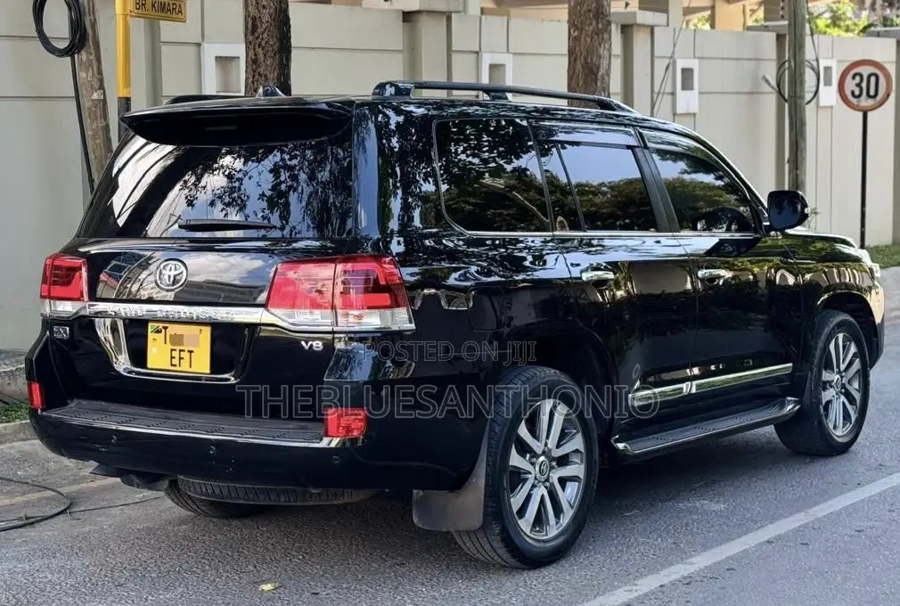 Toyota Land Cruiser 2019 Black