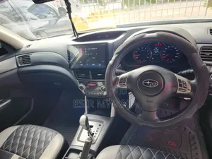 Subaru Forester 2011 Gray