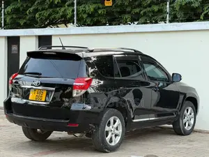 Toyota Vanguard 2007 Black
