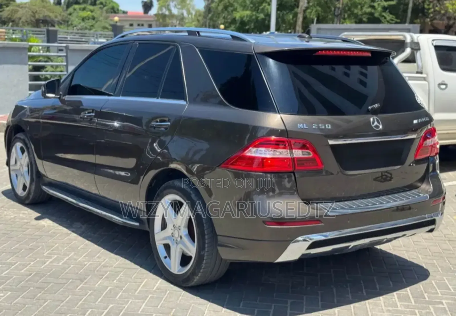 Mercedes-Benz M Class 2015 Brown