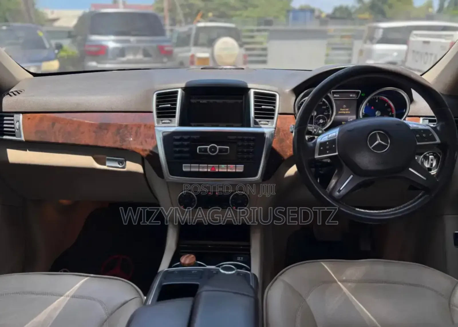 Mercedes-Benz M Class 2015 Brown