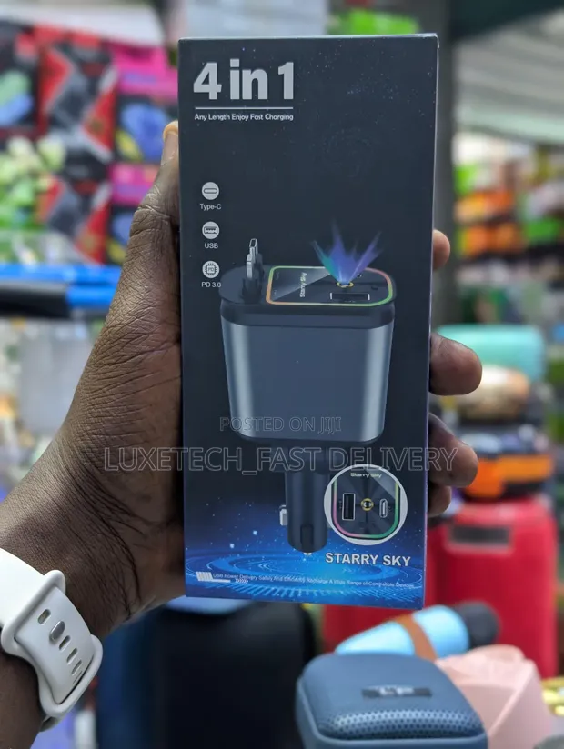 Chargeur de voiture rétractable 4 en 1 avec projection d'étoiles à vendre - LUXETECH_LIVRAISON RAPIDE ▷ Prix : 50 000 TSh sur Jiji.co.tz [Ilala]
