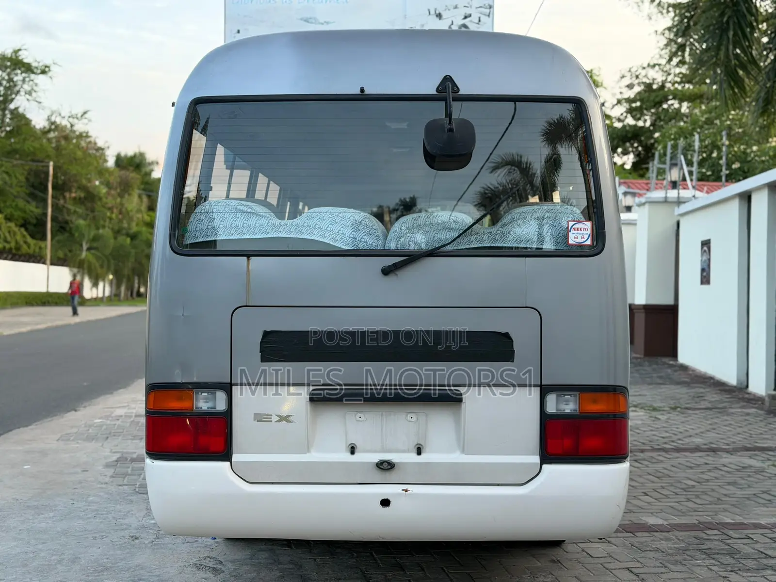 Toyota Coaster 2004 Silver