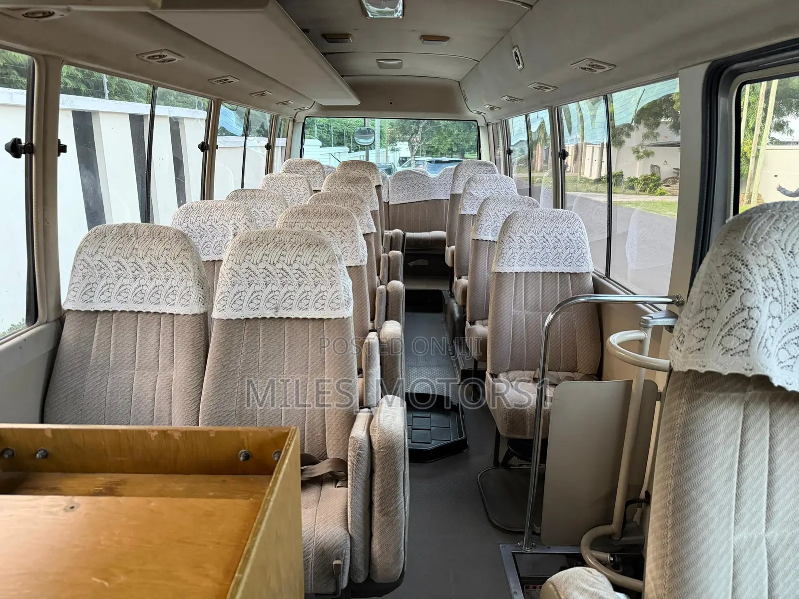 Toyota Coaster 2004 Silver
