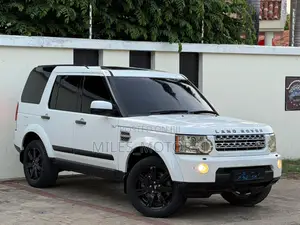 Land Rover Discovery 2011 White