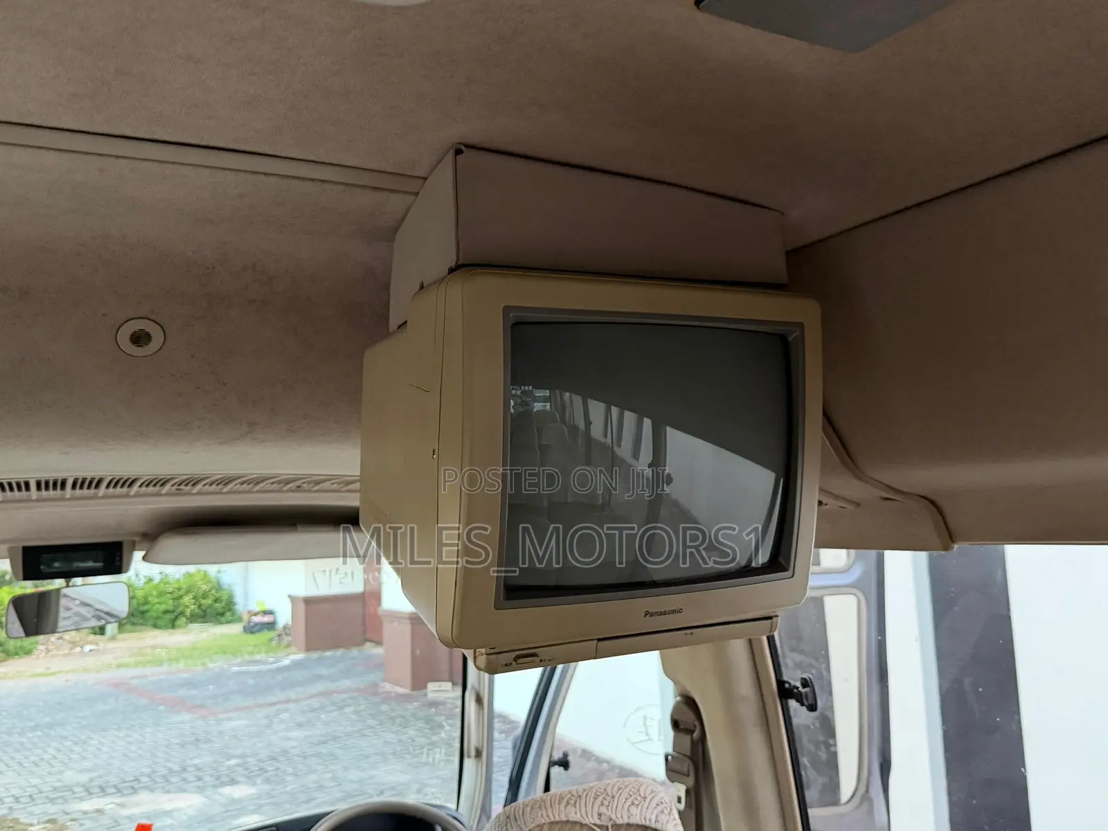 Toyota Coaster 2004 Silver