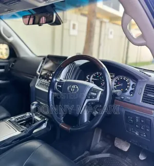 Toyota Land Cruiser 2019 Black