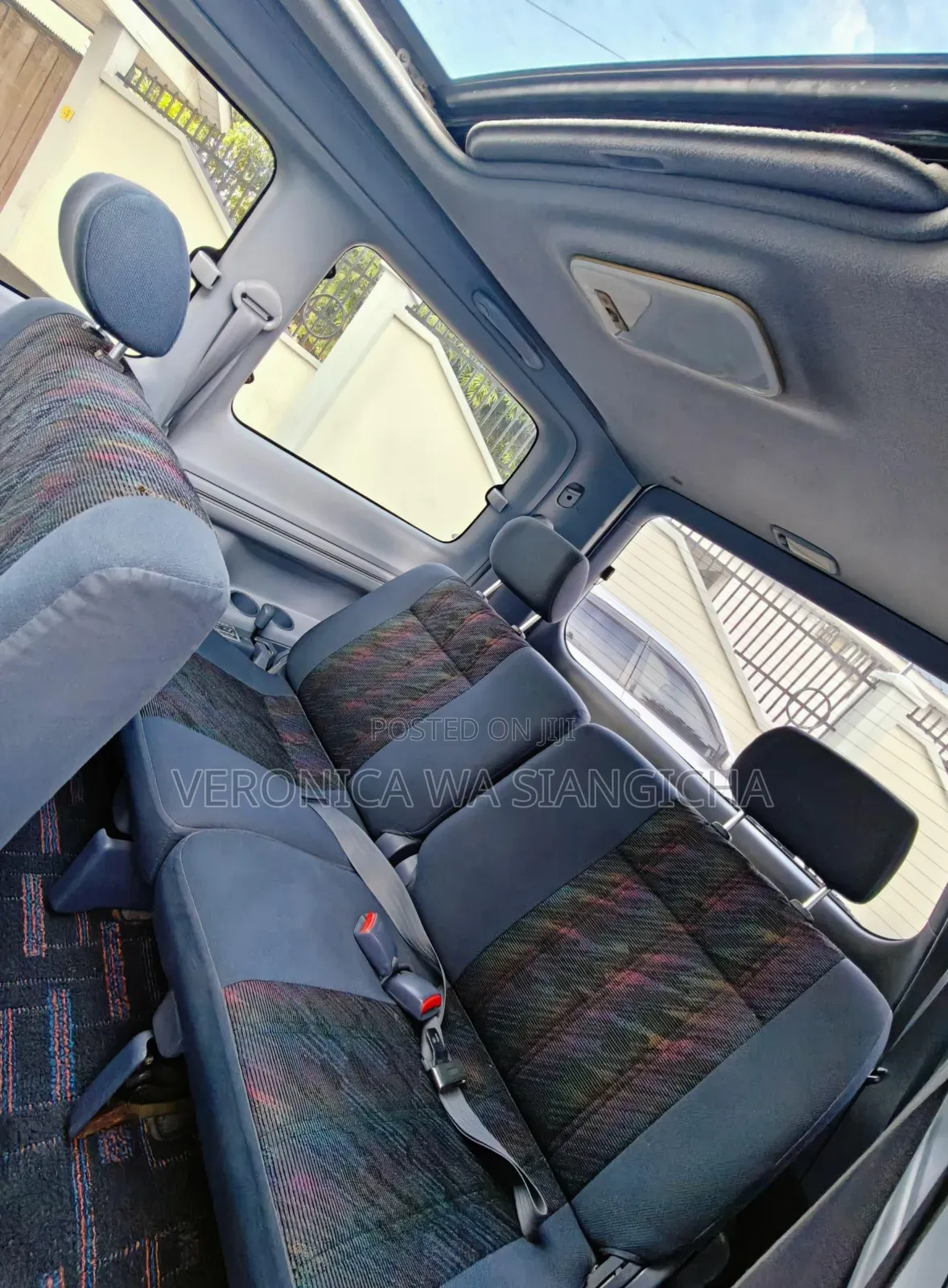 Toyota Noah 2002 Silver