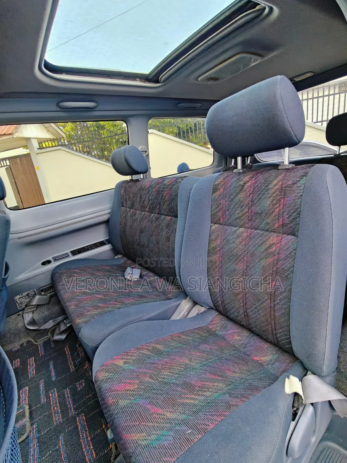 Toyota Noah 2002 Silver