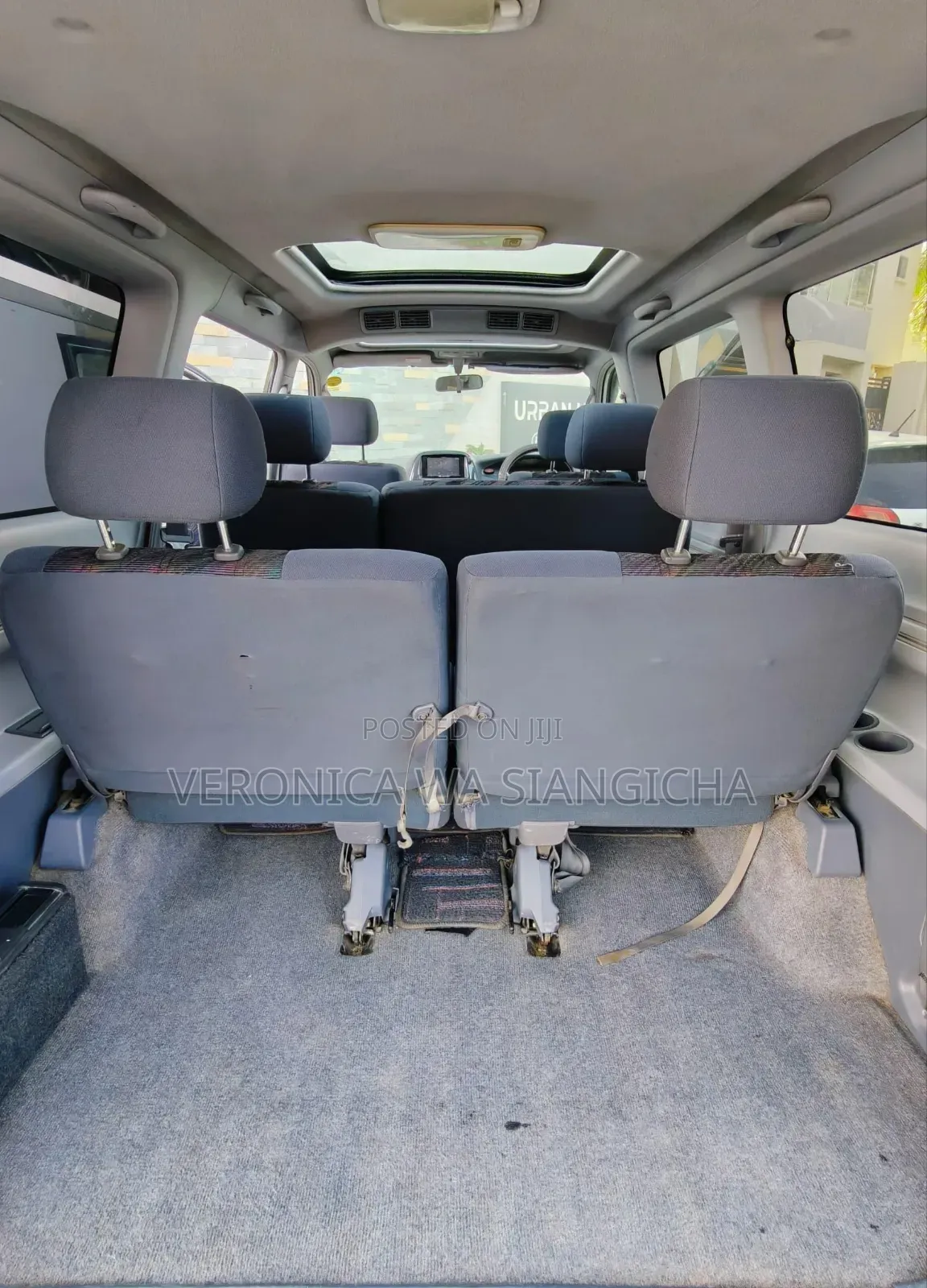 Toyota Noah 2002 Silver
