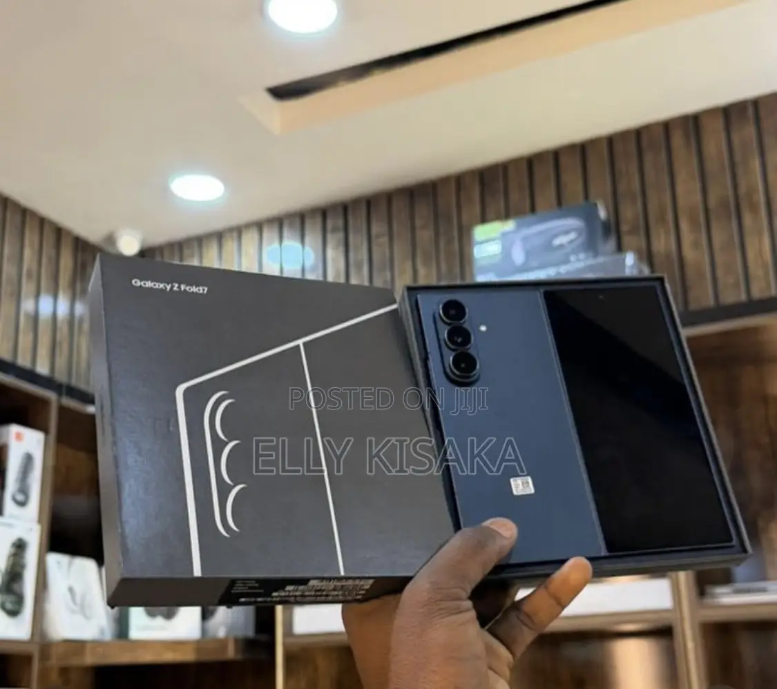 New Samsung Galaxy Z Fold7 256 GB Blue