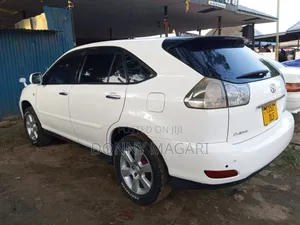 Toyota Harrier 2005 White