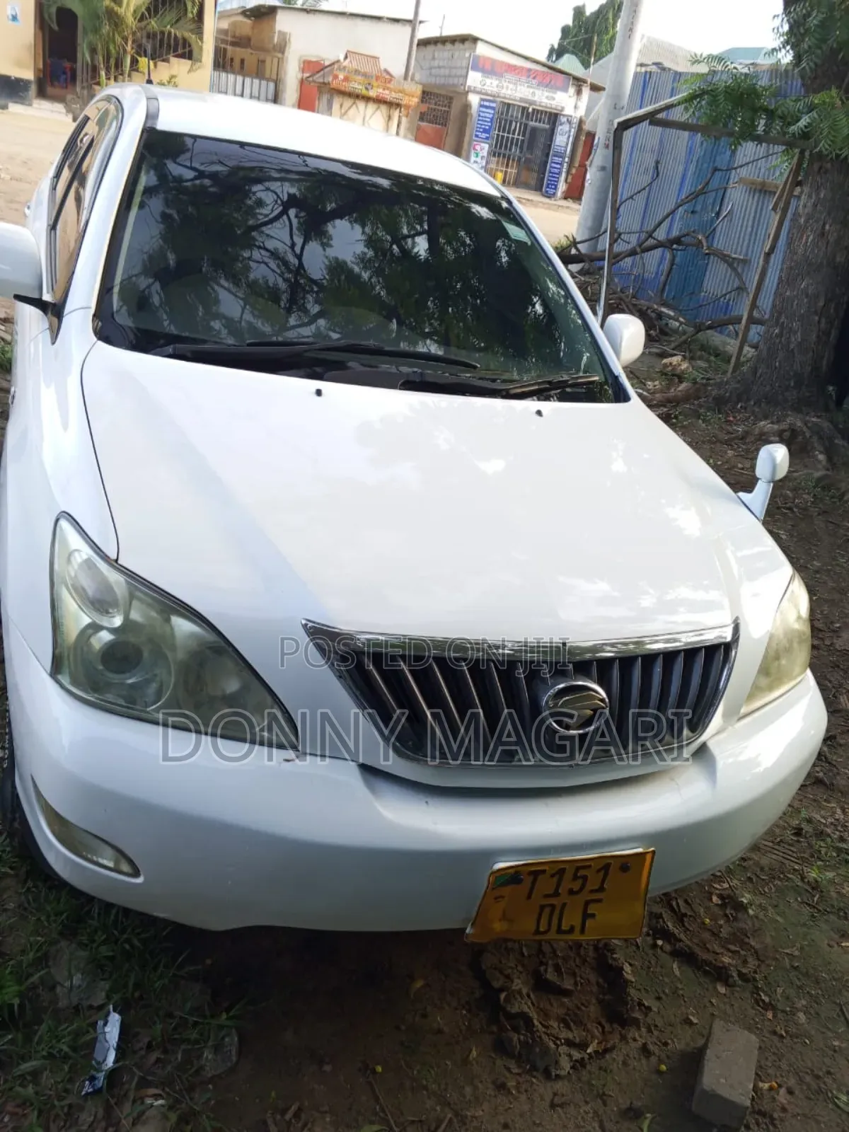 Toyota Harrier 2005 White