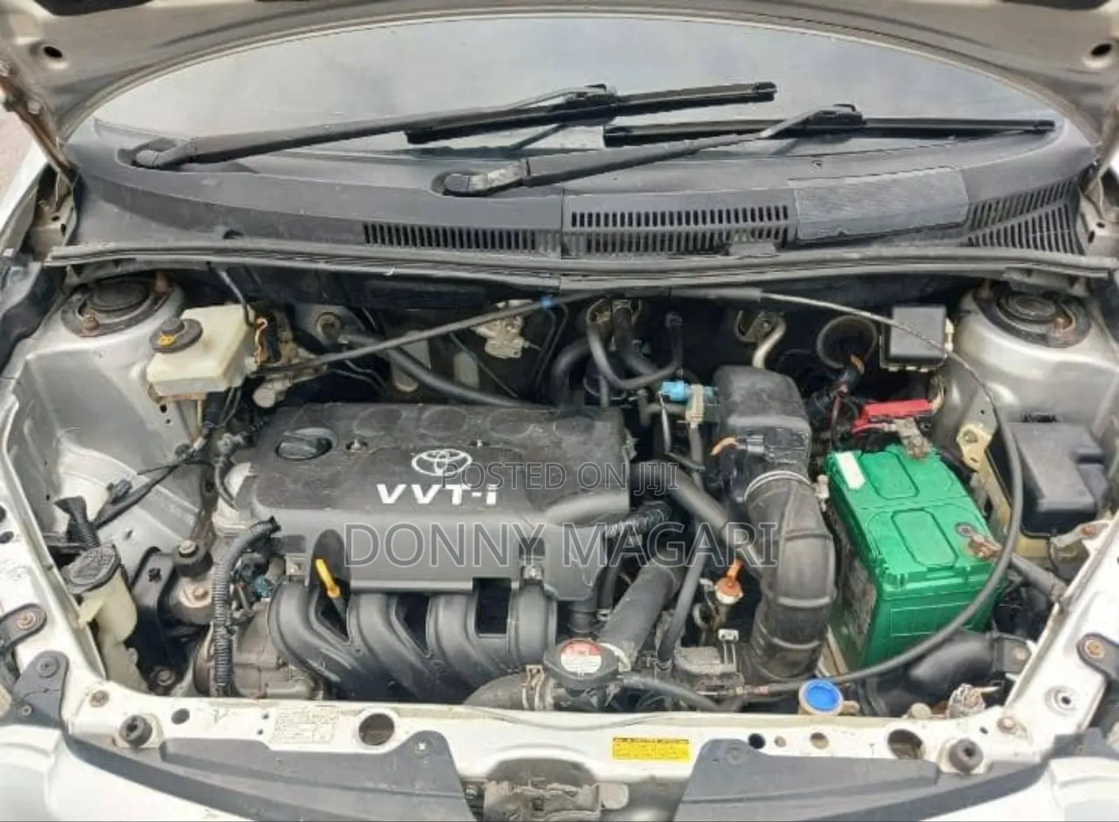 Toyota IST 2005 Silver