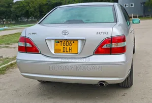 Toyota Brevis 2004 Silver