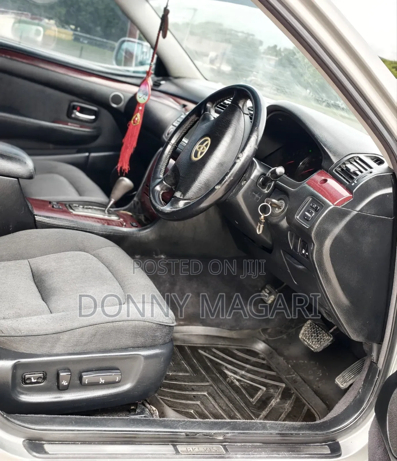 Toyota Brevis 2004 Silver