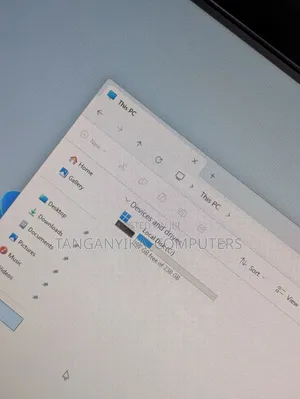 Dell OptiPlex 7000 7410 All-in-One 16GB Intel Core i5 SSD 256GB