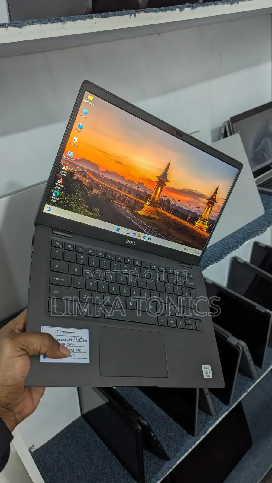 New Laptop Dell 16GB Intel Core i5 SSD 512GB