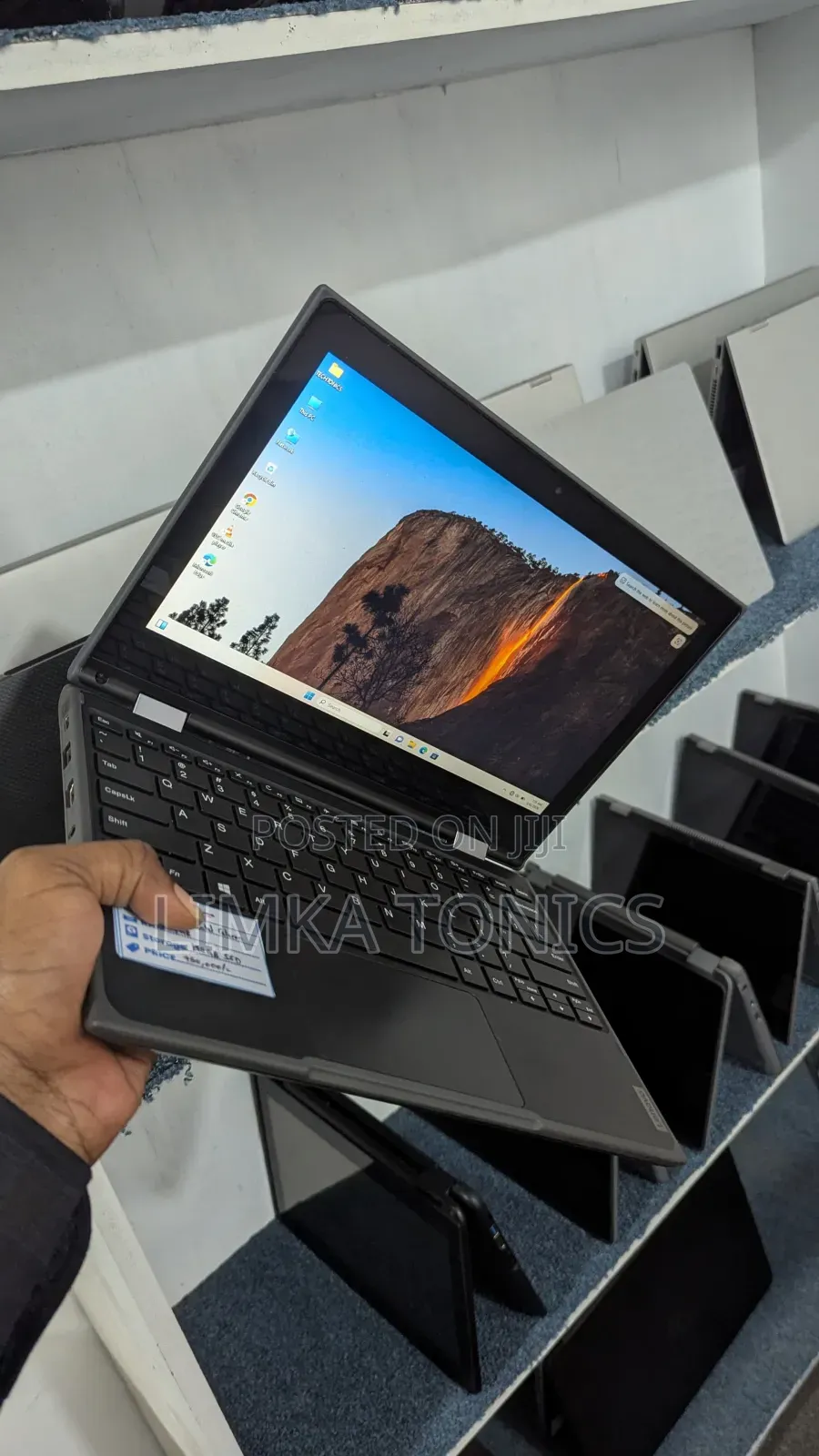 Laptop Lenovo 300e 4GB Intel Celeron SSD 160GB